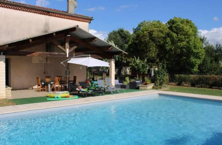 Maison à la campagne - Laboutarié