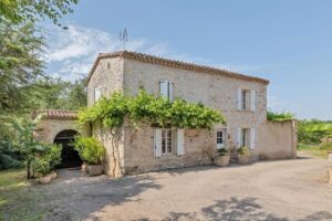 Domaine des Clauses - Clos des Vignes - Fauch - Gîtes de France - gîte