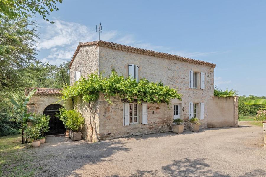 Domaine des Clauses - Clos des Vignes - Fauch - Gîtes de France - gîte