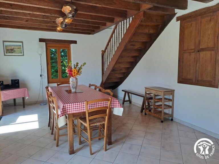 La Teulière - Lombers - Gîtes de France Sud - salle à manger